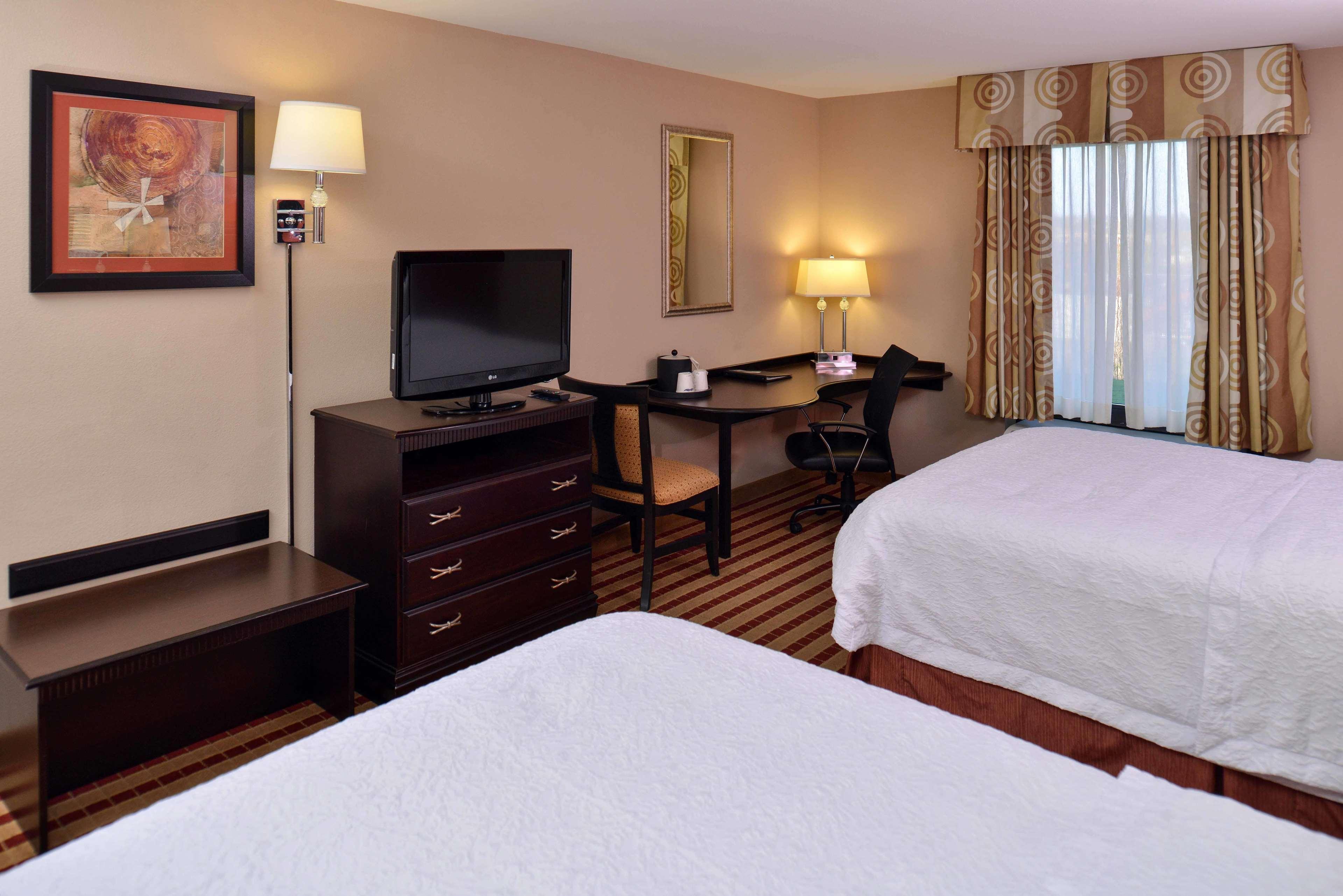 Hampton Inn Clarion Eksteriør billede