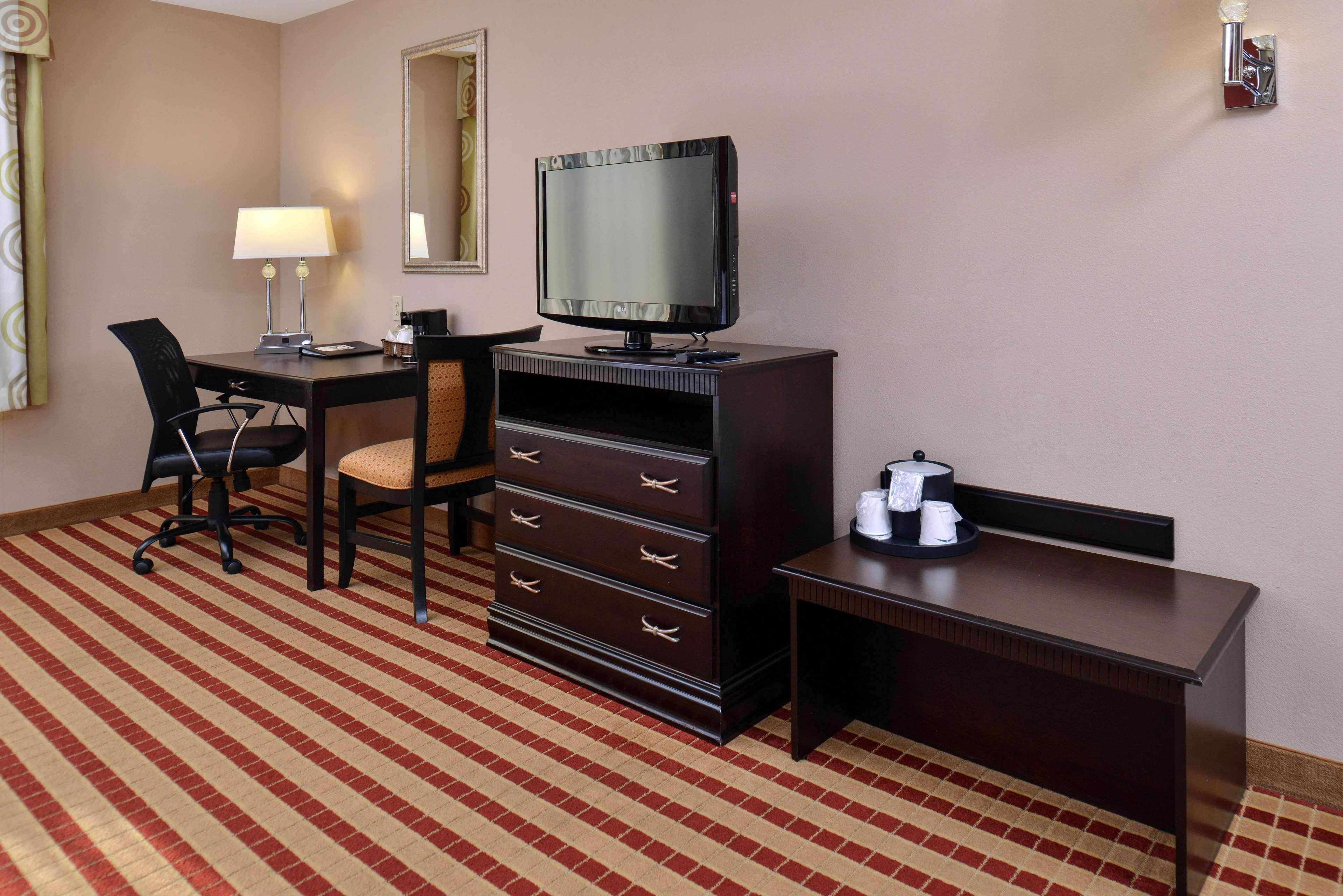Hampton Inn Clarion Eksteriør billede
