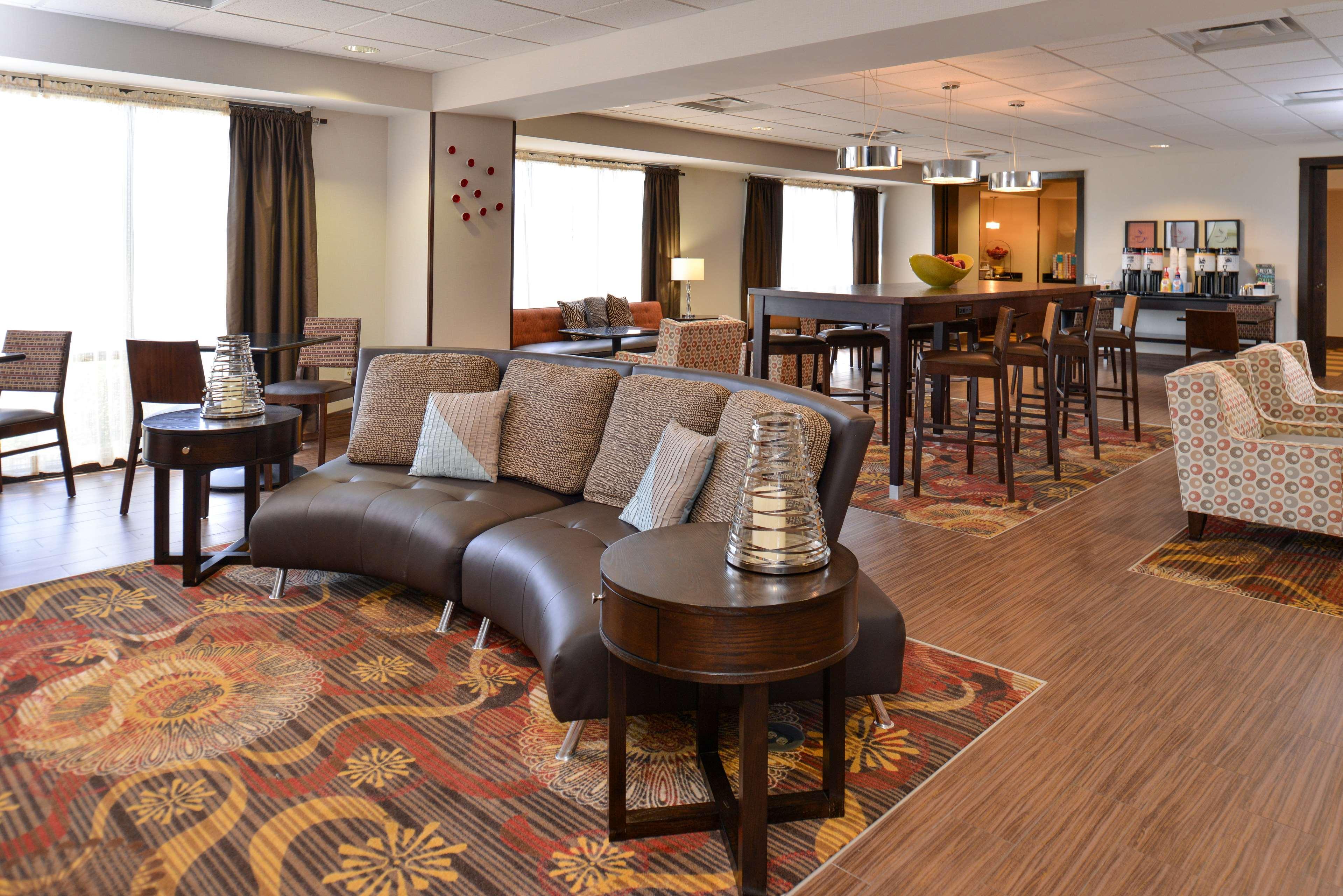 Hampton Inn Clarion Eksteriør billede